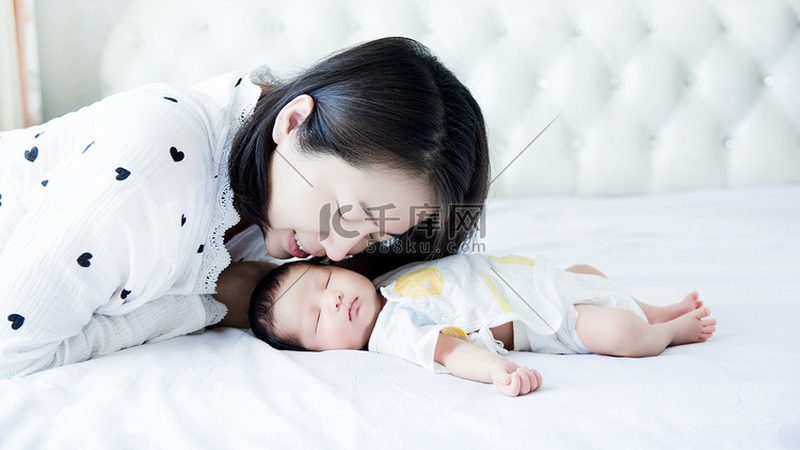 新生儿衣服选购攻略：材质选择的重要性